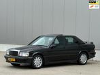Mercedes-Benz 190-serie 2.5 16V E Nette auto nieuw APK W201, Achterwielaandrijving, Gebruikt, Zwart, 4 cilinders