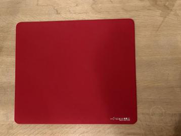 Artisan FX Hayate Otsu V2 Wine Red XL, XSoft Mousepad beschikbaar voor biedingen