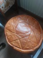 Mooie echt leren poef te koop., Ophalen, Minder dan 50 cm, Rond, Minder dan 50 cm