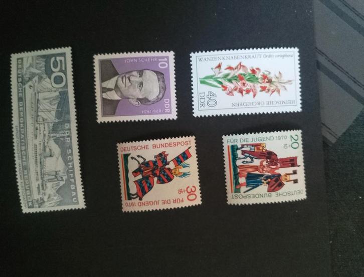 Oude Duitse Postzegels - DDR en Bundespost, Postzegels en Munten, Postzegels | Volle albums en Verzamelingen, Buitenland, Ophalen of Verzenden