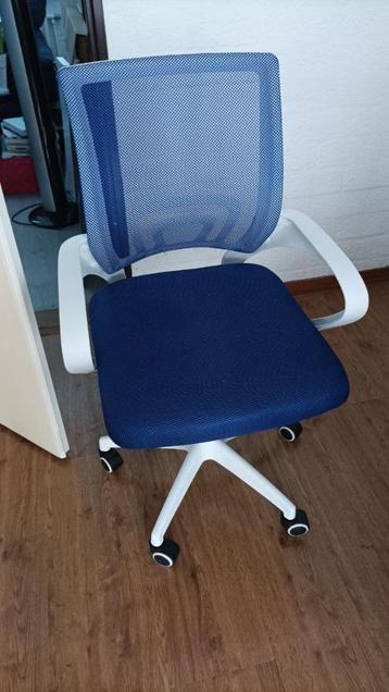 Mesh Bureaustoel blauw/wit Limited edition beschikbaar voor biedingen