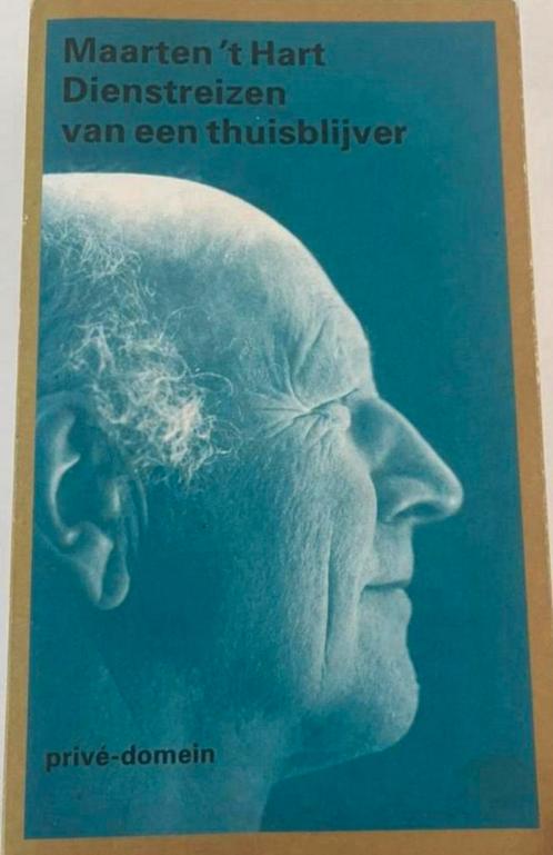 MAARTEN ‘T MAARTEN ‘T HART DIENSTREIZEN VAN EEN THUISBLIJVER, Boeken, Biografieën, Gelezen, Ophalen of Verzenden