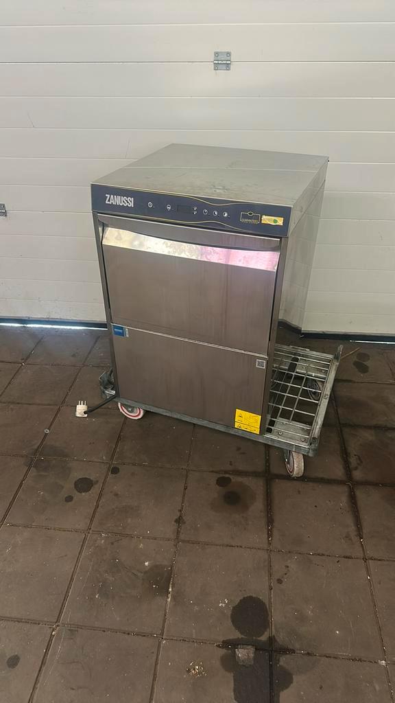 Zanussi zlai3 vaatwasser 2021, Witgoed en Apparatuur, Vaatwasmachines, Vrijstaand, Minder dan 85 cm, 45 tot 60 cm, Minder dan 10 liter