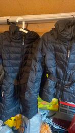 BENETTON 2 winter jassen mt 40, Kleding | Dames, Jassen | Zomer, Ophalen of Verzenden, Zo goed als nieuw, Maat 38/40 (M), Zwart