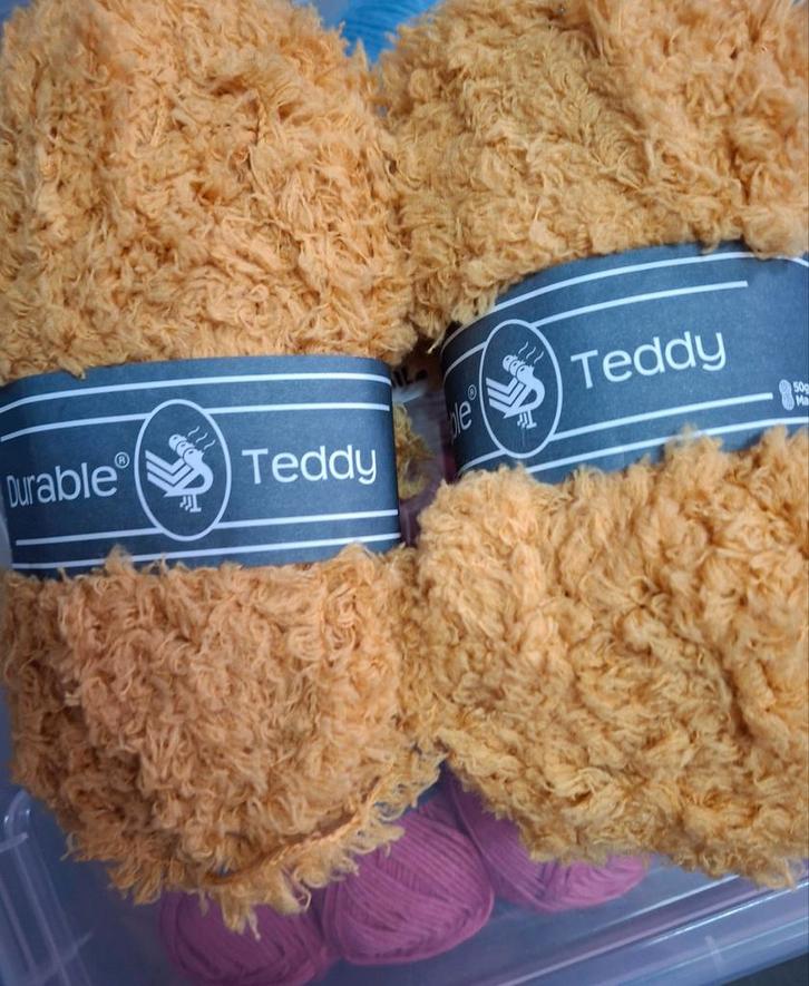 Durable Teddy Oker - 2 bollen, Hobby en Vrije tijd, Breien en Haken, Nieuw, Breien of Haken, Wol of Garen, Ophalen of Verzenden
