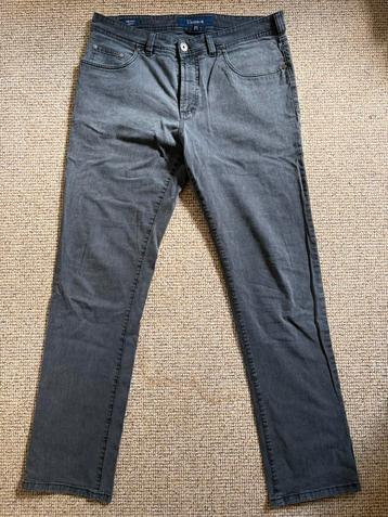 Atelier Gardeur nevio 1 regular fit 36 34 beschikbaar voor biedingen