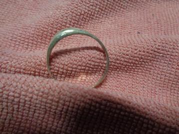 zilveren ring gemerkt 924 maat 19  beschikbaar voor biedingen