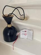 Nieuwe design hanglamp - KEEVA van MADE (kobalt/donkerblauw), Huis en Inrichting, Lampen | Hanglampen, Modern/ design, Nieuw, Ophalen of Verzenden