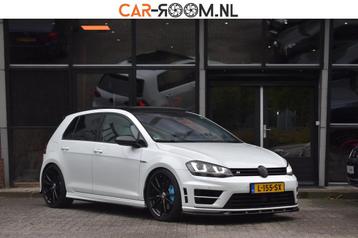 Volkswagen Golf 2.0 TSI R 4Motion Pano Lane Dyn Leder Camera beschikbaar voor biedingen