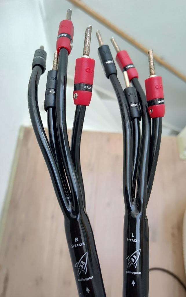 AQ Rocket 33 speaker kabel | 2,5m | Banaan | BiWire, Audio, Tv en Foto, Audiokabels en Televisiekabels, Gebruikt, Luidsprekerkabel