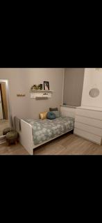 Bed frame Ikea Askvoll. Inclusief bedbodem en  matras., Ophalen, Zo goed als nieuw, Eenpersoons