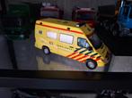 Ambulance gooi en vechtstreek, Hobby en Vrije tijd, Modelauto's | 1:43, Ophalen of Verzenden, Zo goed als nieuw, Auto, Overige merken