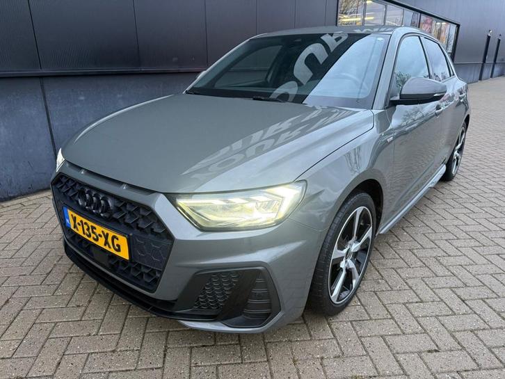 Audi A1 30 Tfsi 110pk S Tronic 2023 Grijs, Auto's, Audi, Particulier, A1, ABS, Adaptieve lichten, Adaptive Cruise Control, Airbags