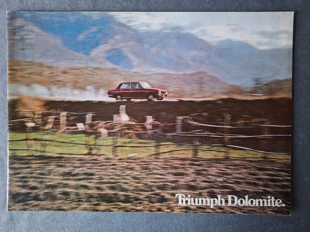 Brochure TRIUIMPH DOLOMITE - NL, Verzenden, Gelezen, Overige merken