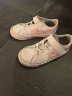 Nike Court kinderschoenen maat 27, Kinderen en Baby's, Babykleding | Schoentjes en Sokjes, Ophalen, Gebruikt, Jongetje of Meisje