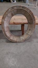 Leuke ptmd lijst, ovaal 81 cm hoog en 70 cm breedt., Huis en Inrichting, Ophalen, Zo goed als nieuw