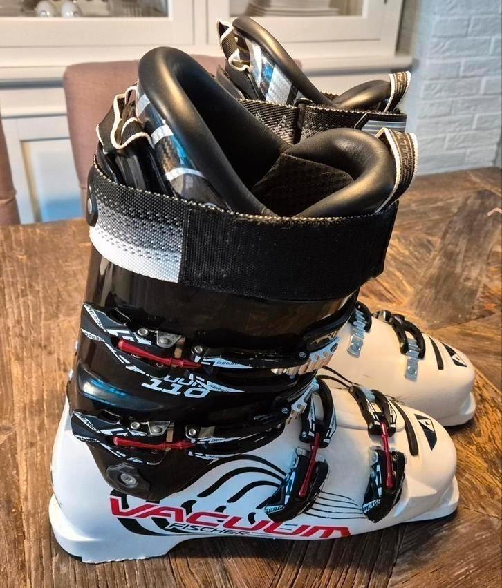 Skischoenen Fischer Vacuum (Flex index is 110), Sport en Fitness, Skiën en Langlaufen, Zo goed als nieuw, Schoenen, Fischer, 100 tot 140 cm