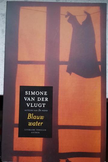 Twee literaire thrillers van Simone van der Vlugt 