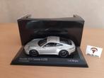 Porsche 911 (992) Carrera 4 GTS 2019 zilver-Minichamps 1:43, Hobby en Vrije tijd, Modelauto's | 1:43, Minichamps, Auto, Nieuw