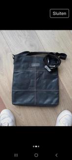 Nieuwe Leren Taupe hand/schoudertas, Sieraden, Tassen en Uiterlijk, Tassen | Damestassen, Ophalen of Verzenden, Nieuw, Overige kleuren