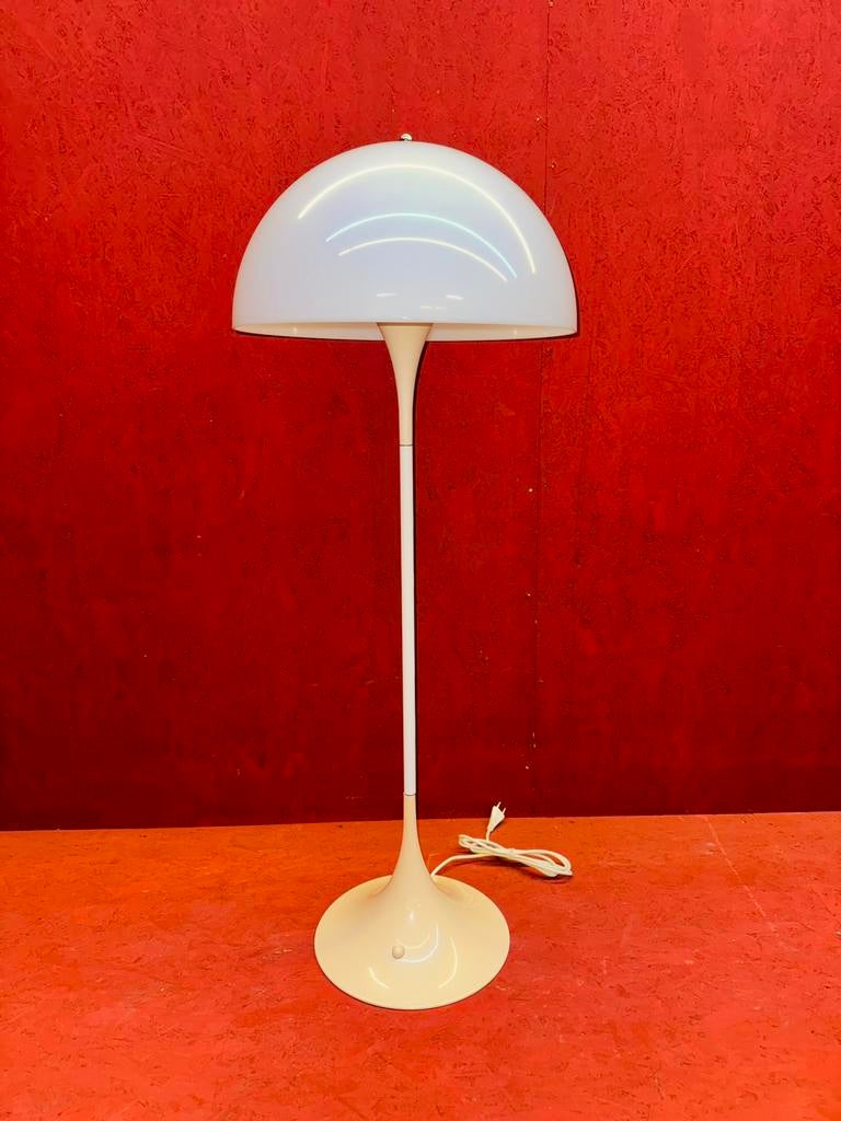 Louis Poulsen Panthella vloerlamp, Huis en Inrichting, Lampen | Vloerlampen, Ophalen, A, A, A