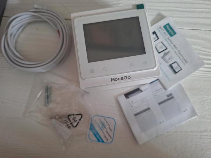 MoesGo Slimme WiFi Thermostaat - Nieuw in doos, Doe-het-zelf en Verbouw, Thermostaten, Nieuw, Slimme thermostaat, Ophalen of Verzenden