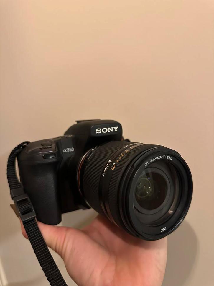 Sony A350 spiegelreflexcamera met 2 lenzen, Audio, Tv en Foto, Fotocamera's Digitaal, Gebruikt, Spiegelreflex, Sony, 8 keer of meer
