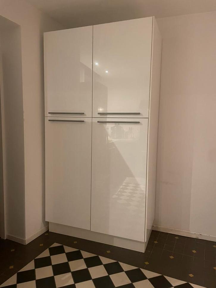 Ikea hoge keukenkasten in hoogglans wit, Huis en Inrichting, Keuken | Keukenelementen, Gebruikt, 200 cm of meer, 100 tot 150 cm