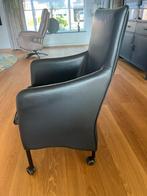 6 x zwart lederen eetkamerstoelen met skatewielen, Huis en Inrichting, Ophalen, Gebruikt, Zwart, Leer