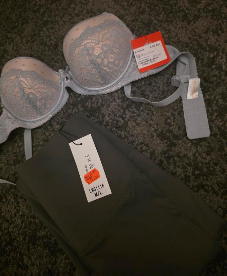 Lingerie Setje Yu&Paris - BH en Slip, Kleding | Dames, Ondergoed en Lingerie, Setje, Grijs, Ophalen of Verzenden