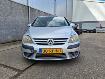 Volkswagen Golf Plus 1.6 FSI 85KW 2005 Grijs beschikbaar voor biedingen
