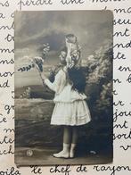 1907 Meisje met lang haar en hoed, witte jurk, Ophalen of Verzenden, Voor 1920, Gelopen, Kinderen