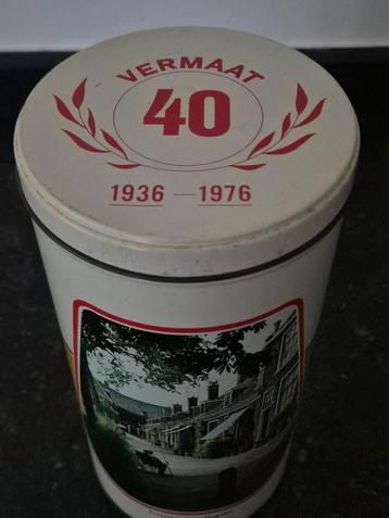 Vintage beschuit blik en verzamel plaatjes Vermaat Haarlem beschikbaar voor biedingen