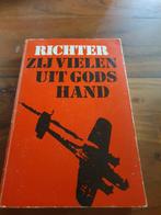 Richter - Zij vielen uit Gods hand, Tweede Wereldoorlog, Ophalen of Verzenden, Zo goed als nieuw, Richter