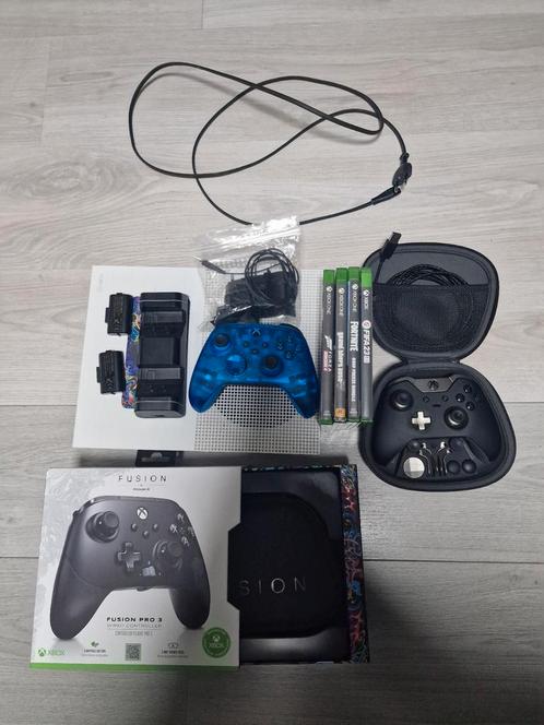 Xbox one S wit, Spelcomputers en Games, Spelcomputers | Xbox | Accessoires, Zo goed als nieuw, Xbox One, Controller, Draadloos