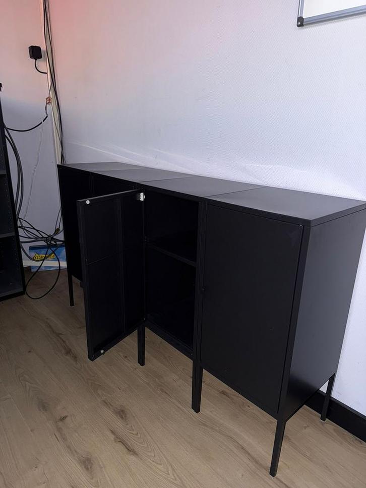 Zwarte opbergkast / archiefkast – compact & stijlvol, Huis en Inrichting, Kasten | Dressoirs, Zo goed als nieuw, 50 tot 100 cm