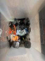 Bak vol met feeder materiaal en voer, Hobby en Vrije tijd, Ophalen, Zo goed als nieuw, Overige schalen, Onderdeel