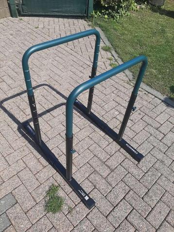 Dip stangen - fitness beschikbaar voor biedingen
