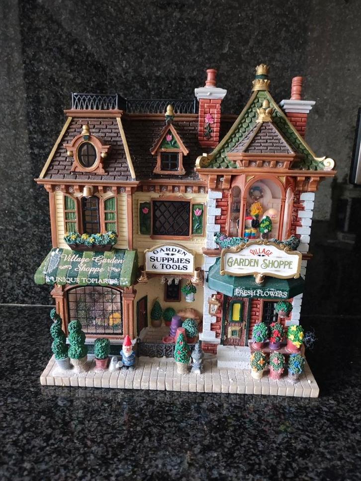 Lemax façade 'Garden Shoppe' kerstdorp, Diversen, Kerst, Nieuw, Ophalen of Verzenden