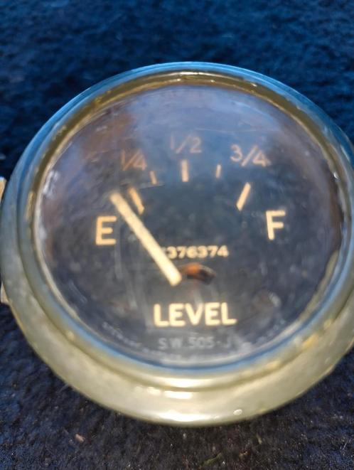 Originele brandstofmeter 24V, douglas connectors, S.W. 505J., Verzamelen, Militaria | Algemeen, Landmacht, Ophalen of Verzenden