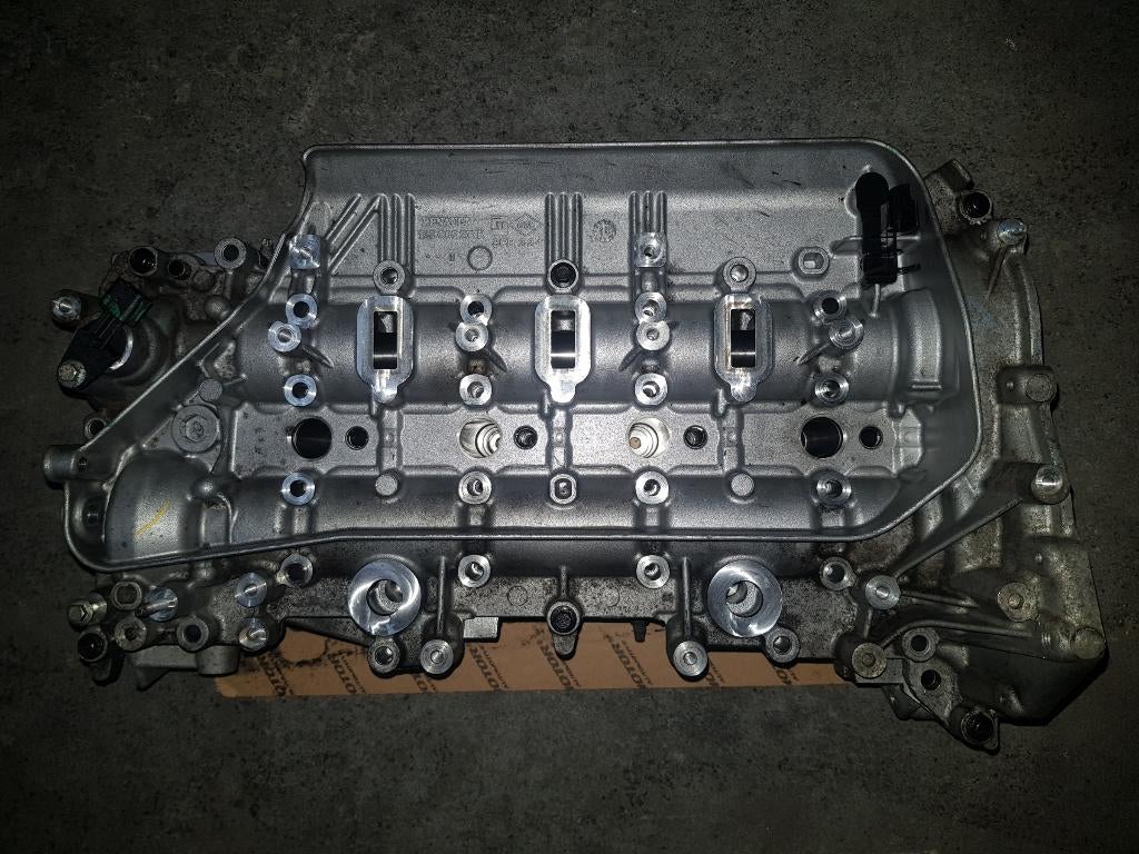 Cilinderkop Renault Trafic 1.6 DCI TwinTurbo 2014, Ophalen of Verzenden