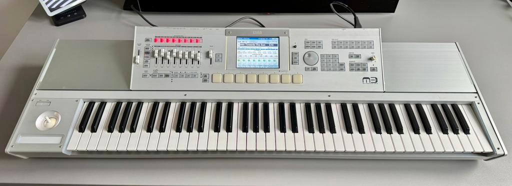≥ Korg M3 73 Expanded - incl EXB Radias en EXB 256 — Synthesizers