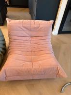 Ligne roset toga & poef, Huis en Inrichting, Fauteuils, Ophalen, Zo goed als nieuw, Stof
