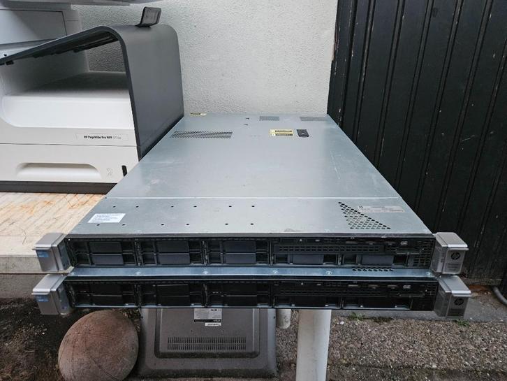 HP DL360 Gen8 server voor € 80,00 4 stukken beschikbaar, Computers en Software, Servers, Gebruikt, 2 tot 3 Ghz, 32 GB, Hot swappable onderdelen