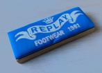 REPLAY etalage display Footware 1991 blauw, Verzamelen, Merken en Reclamevoorwerpen, Ophalen of Verzenden, Reclamebord
