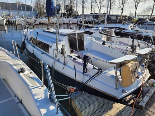 Kajuitzeiljacht Neptun 26, Watersport en Boten, Kajuitzeilboten en Zeiljachten, Gebruikt, Tourjacht of Cruiser, Polyester, 6 tot 9 meter