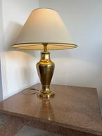 Prachtige tafellamp met messing voet!, Huis en Inrichting, Lampen | Tafellampen, Ophalen, Zo goed als nieuw, Stof, 75 cm of meer