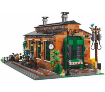 LEGO 910033 Old Train Engine Shed