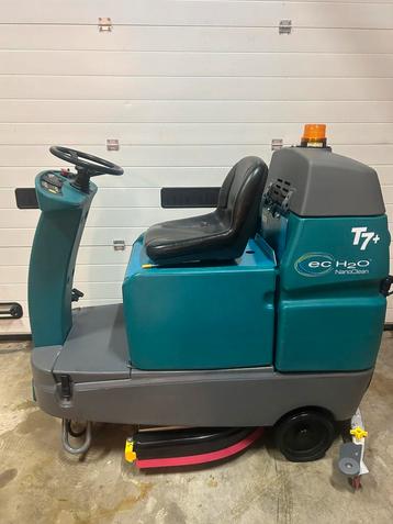 Schrobmachine Tennant T7  beschikbaar voor biedingen