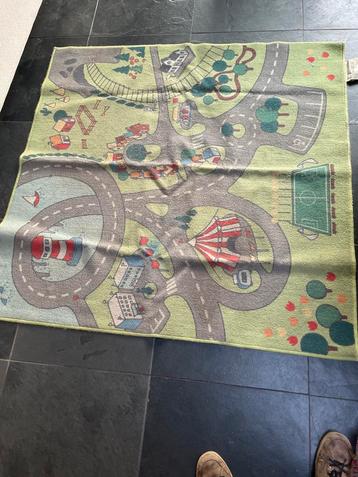 Speelmat / Speelkleed met wegen beschikbaar voor biedingen